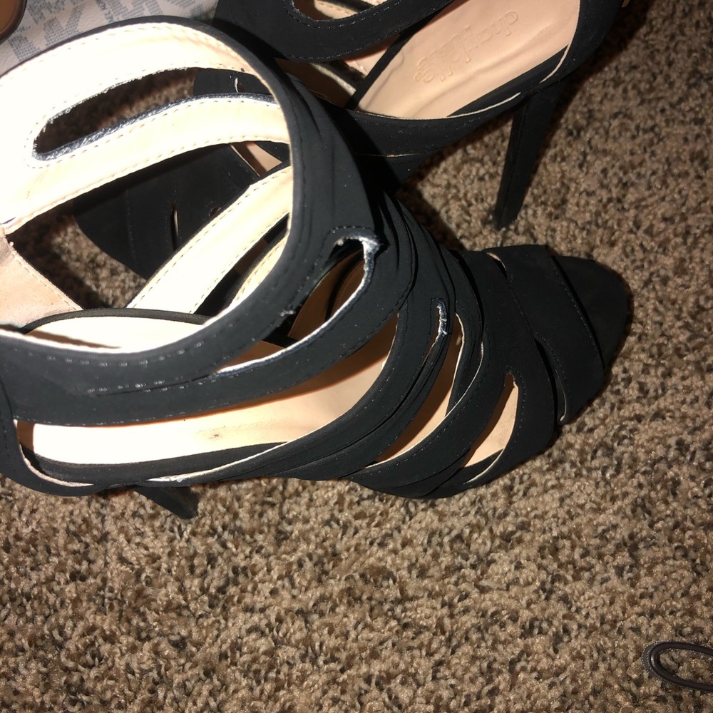 Michael Kors Purses And Wallets - image 6